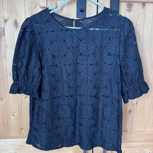 Black lace button back blouse size medium